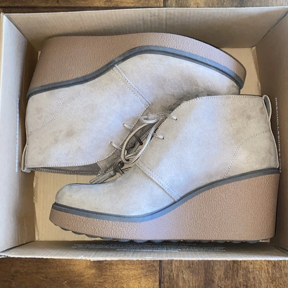 Dr. Scholl's Aurora wedge ankle Bootie women’s size 9 🆕